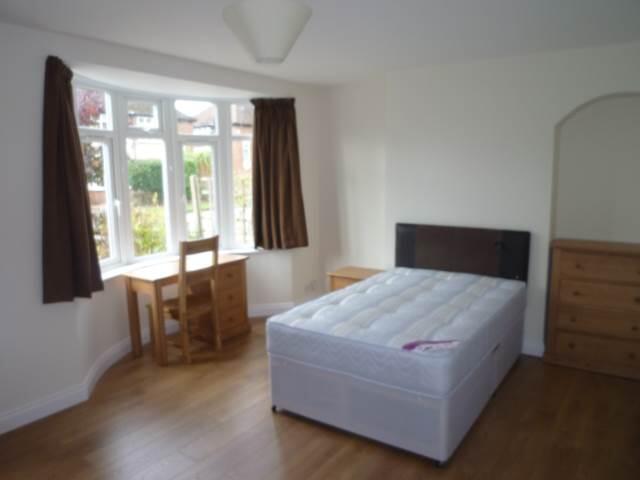 Additional property image - Lovell Road, Cambridge,