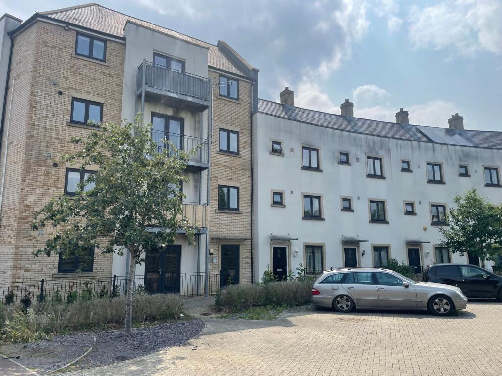 Main image of property: Circus Drive, Cambridge, CB4