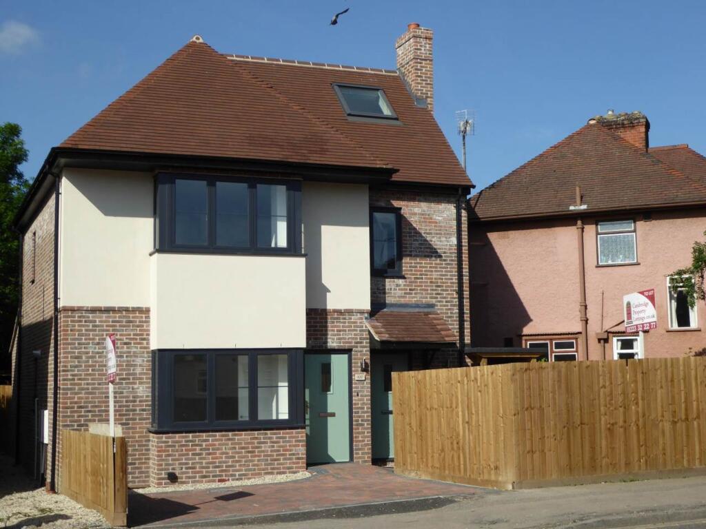 Main image of property: Elizabeth Way, Cambridge, CB4