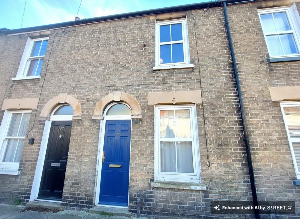 Main image of property: Selwyn Road, Cambridge, CB3