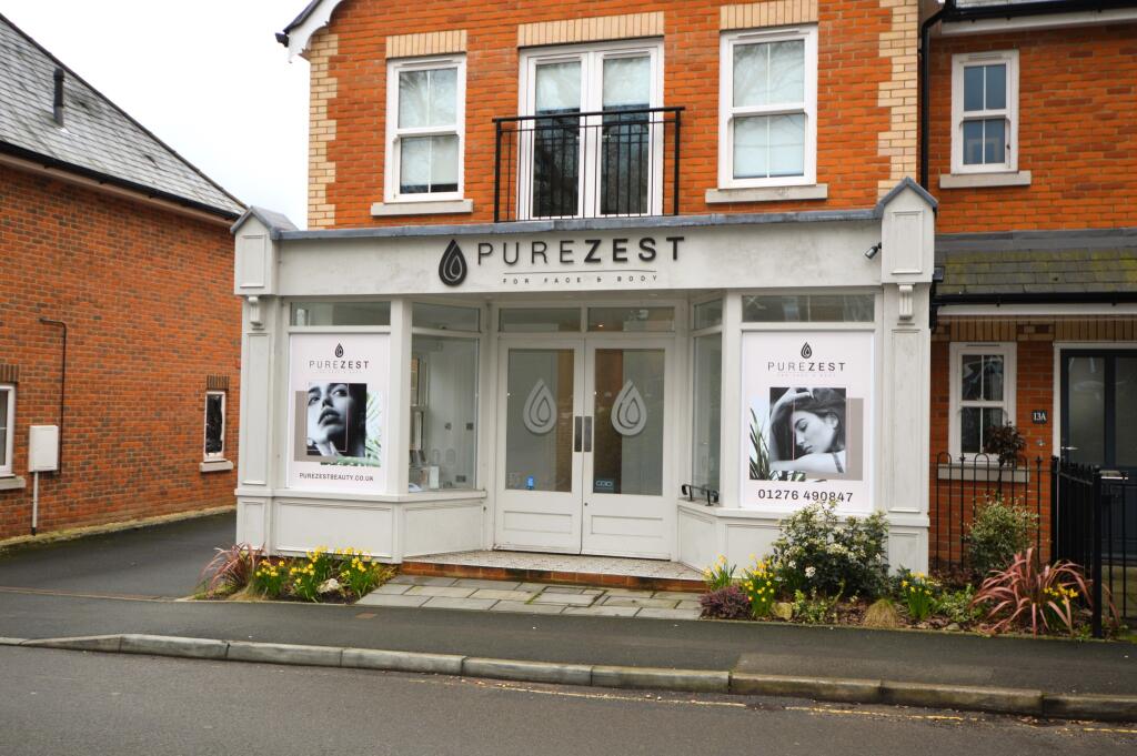 High street retail property for rent in Updown Hill, Windlesham, GU20