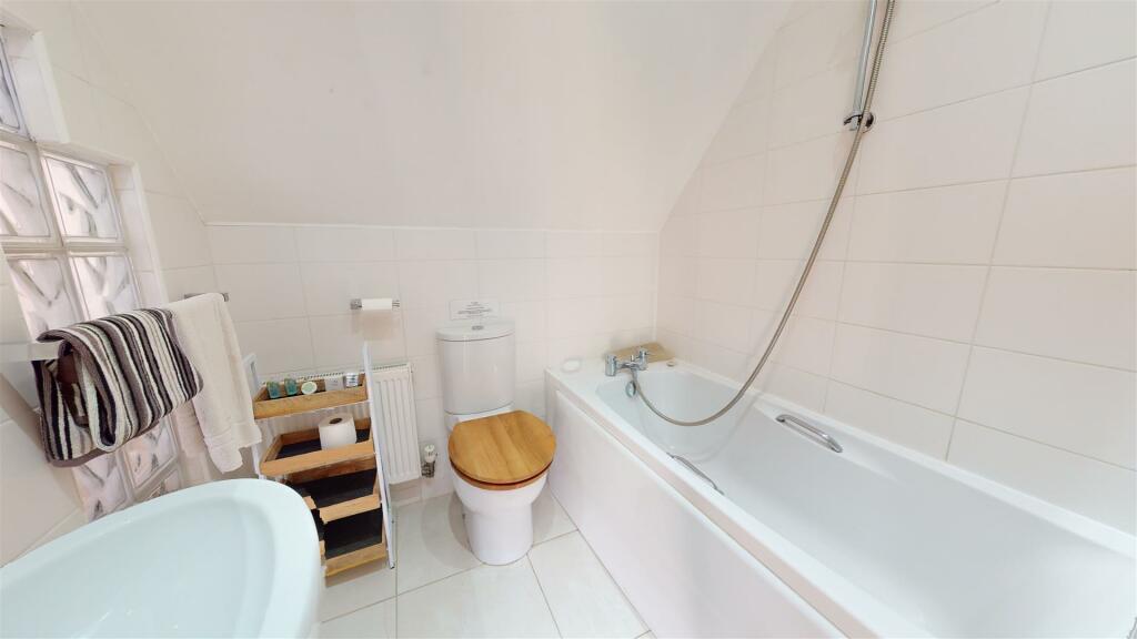 Additional property image - Sea Court, Taunton Road, Swanage