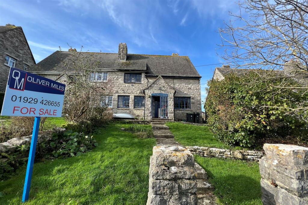 3 bedroom semidetached house for sale in Three Acre Lane, Langton