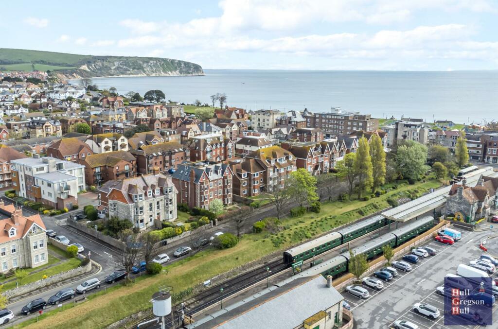 Additional property image - Selby House, Gilbert Road, Swanage
