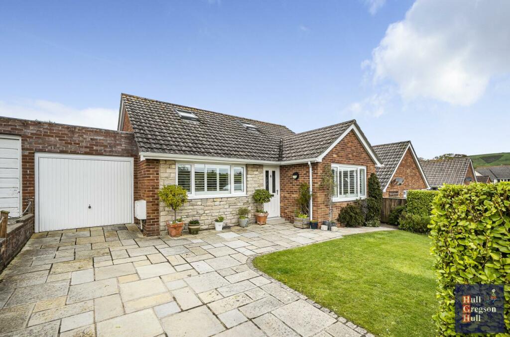 3 bedroom detached bungalow for sale in Cauldron Crescent, Swanage, BH19