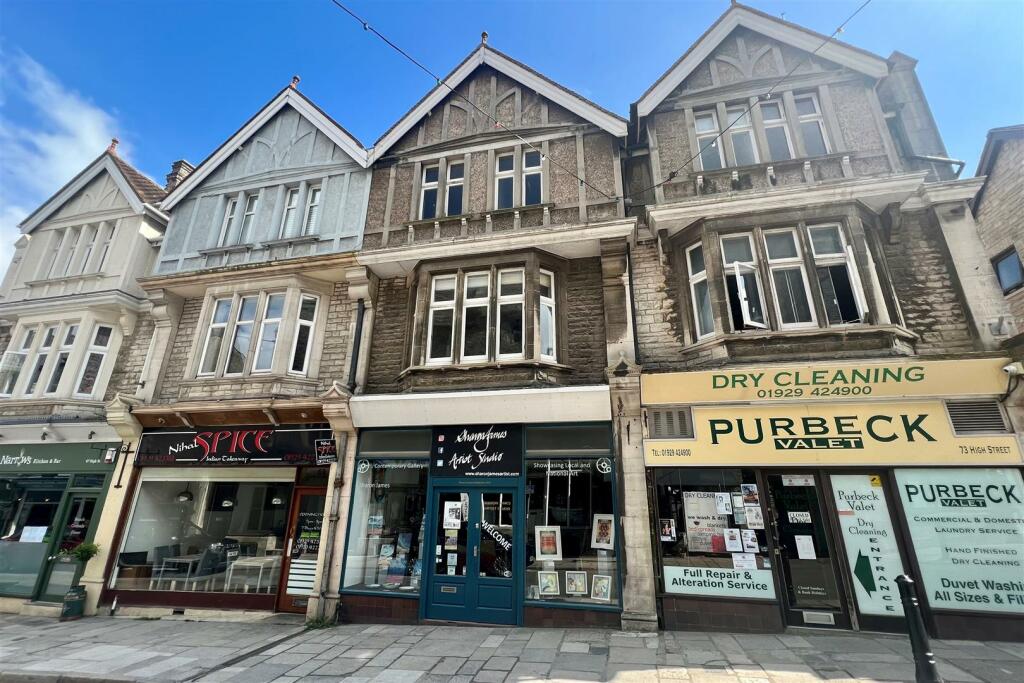 3 bedroom flat for sale in High Street, Swanage, BH19
