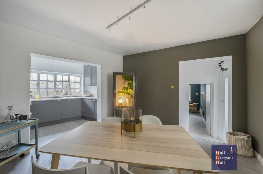 Additional property image - Cliff Place, Swanage