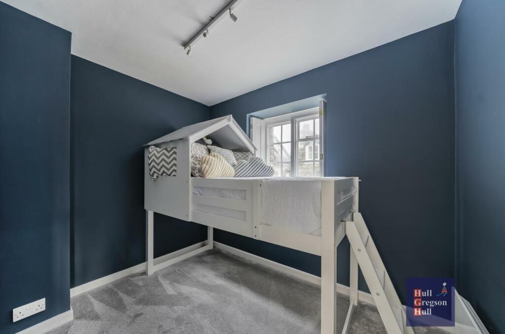 Additional property image - Cliff Place, Swanage
