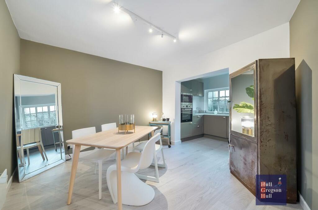Additional property image - Cliff Place, Swanage