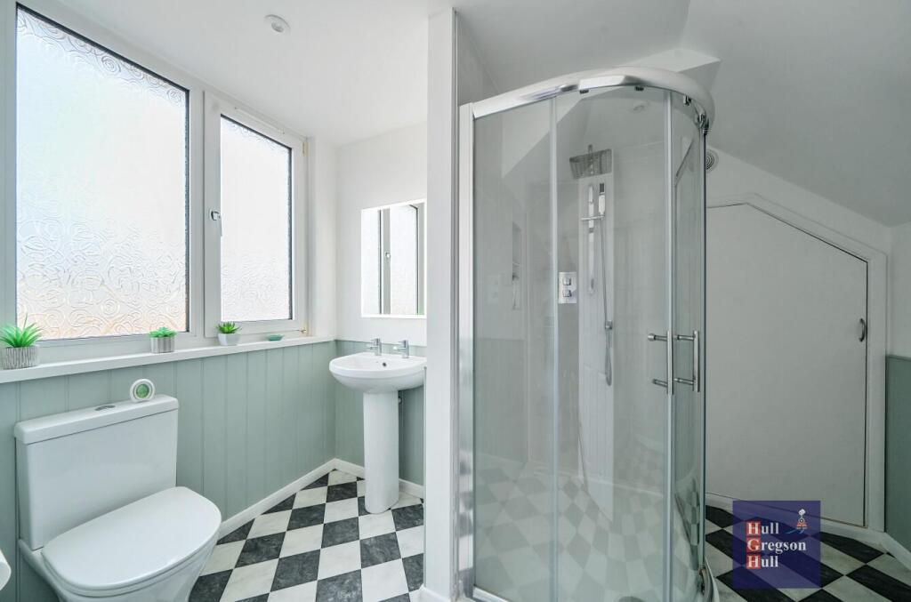 Additional property image - Cauldron Crescent, Swanage