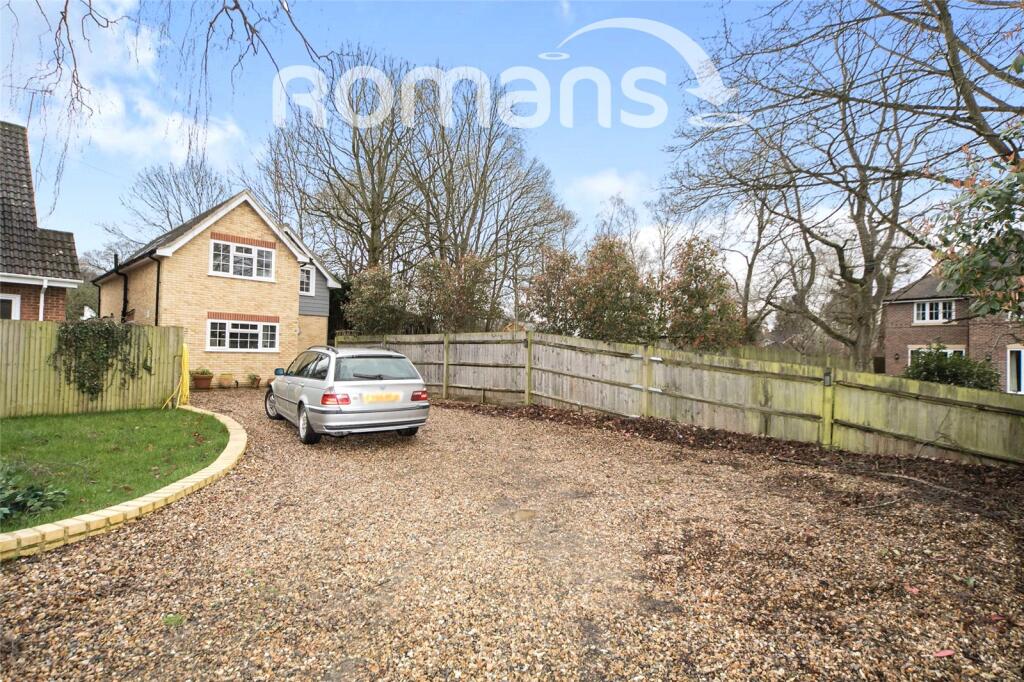 Main image of property: Venetia Close, Emmer Green, Reading, RG4