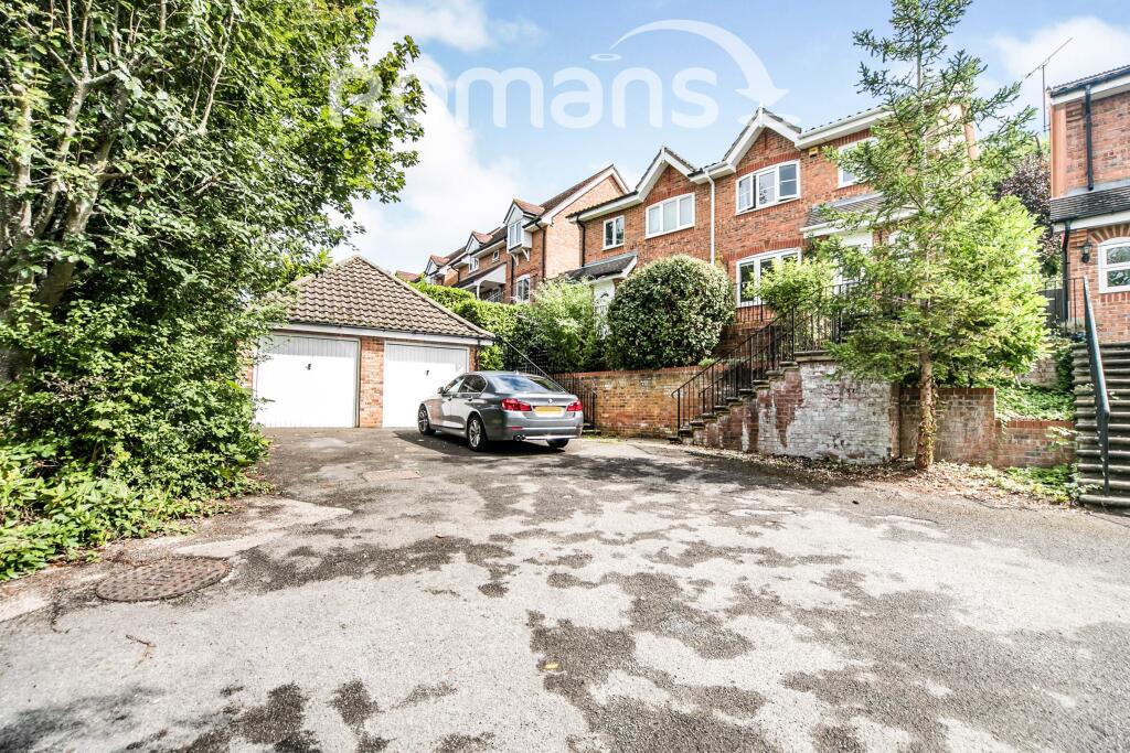 Main image of property: Tredegar Road, Emmer Green, Reading, RG4