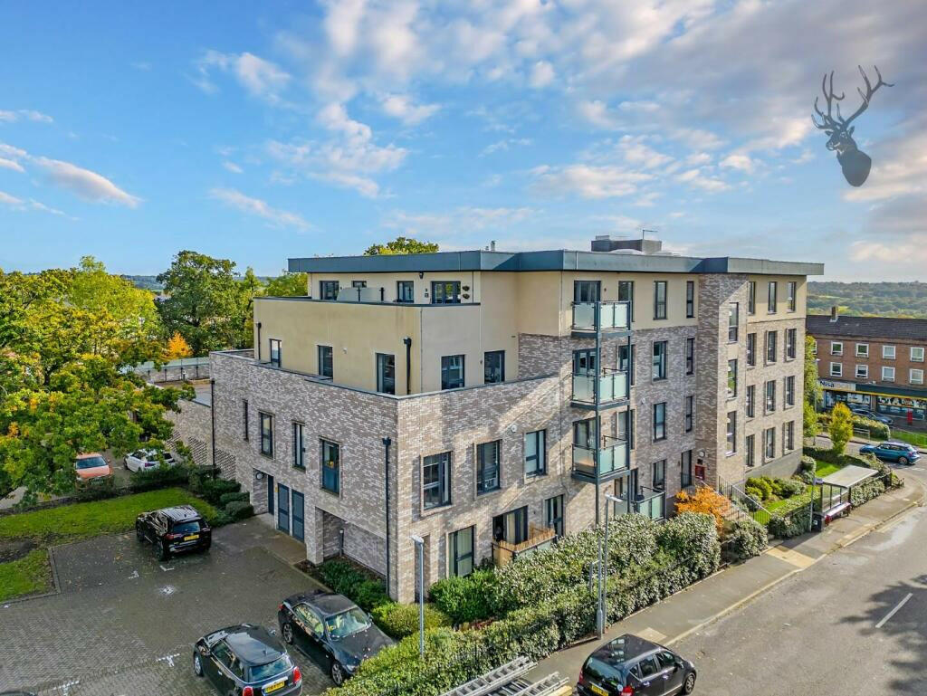 2 bedroom apartment for rent in Luna Court, Newmans Lane, Loughton