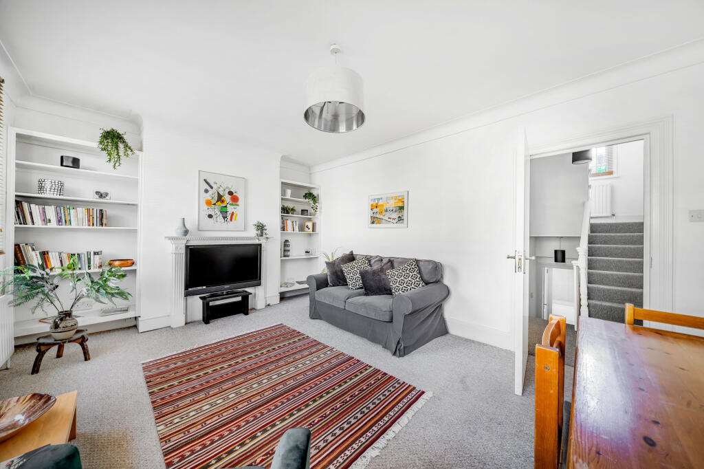 Main image of property: Oakden Street, London, SE11