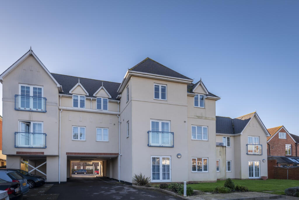 Additional property image - Aspen Court, 40 St. Botolphs Road, Worthing, West Sussex, BN11