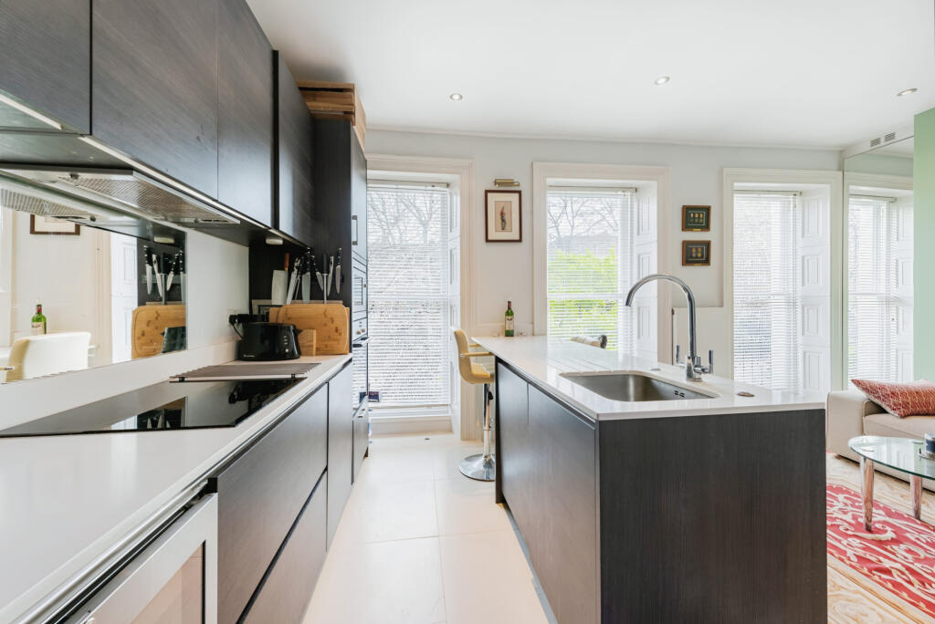 Main image of property: Kennington Park Road, London, SE11