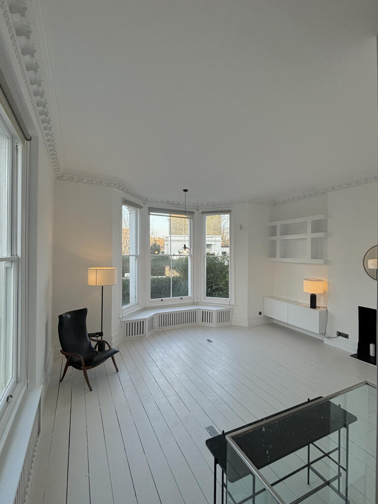 Main image of property: 95 Oxford Gardens, London, W10