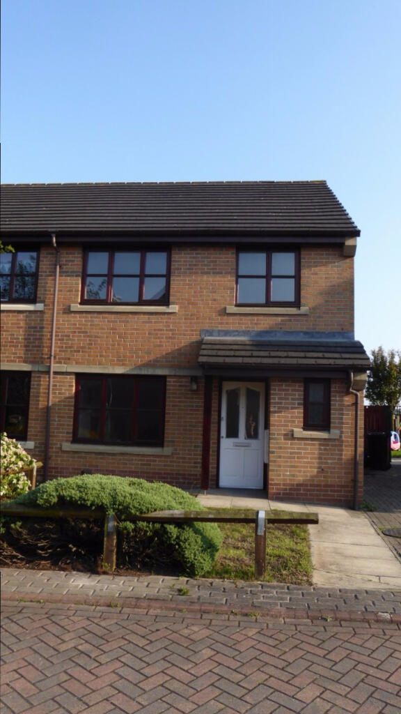 Main image of property: Foxton Gardens, Morley, Leeds, West Yorkshire, LS27