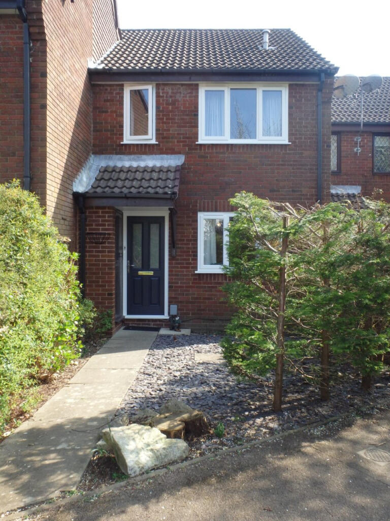Main image of property: Course Park Crescent, Fareham, Hampshire, PO14