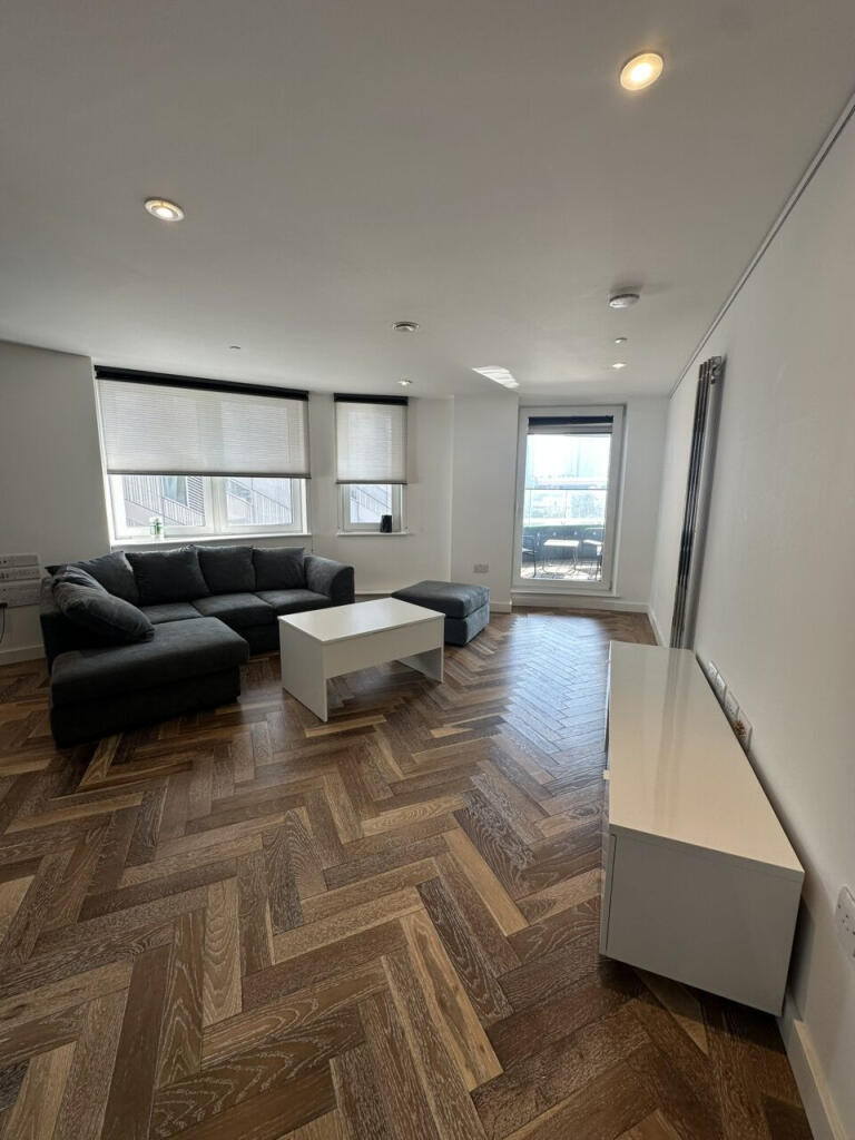 Main image of property: Eagle Point, City Road, London, EC1V