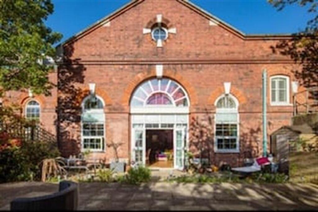 Main image of property: The Renovation, Newham, E16