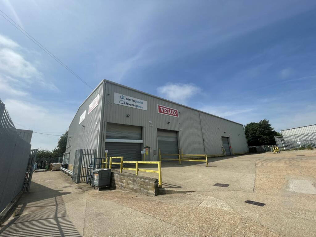 Additional property image - Barnfield Road, Folkestone, CT19