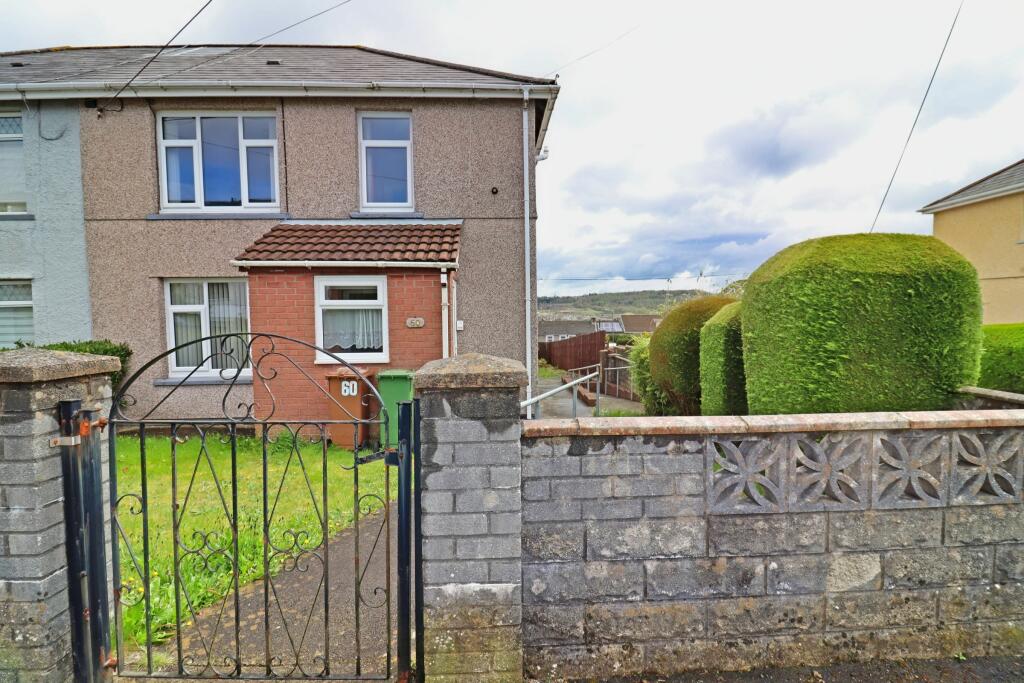3 bedroom semidetached house for sale in St. Gwladys Avenue, Bargoed, CF81