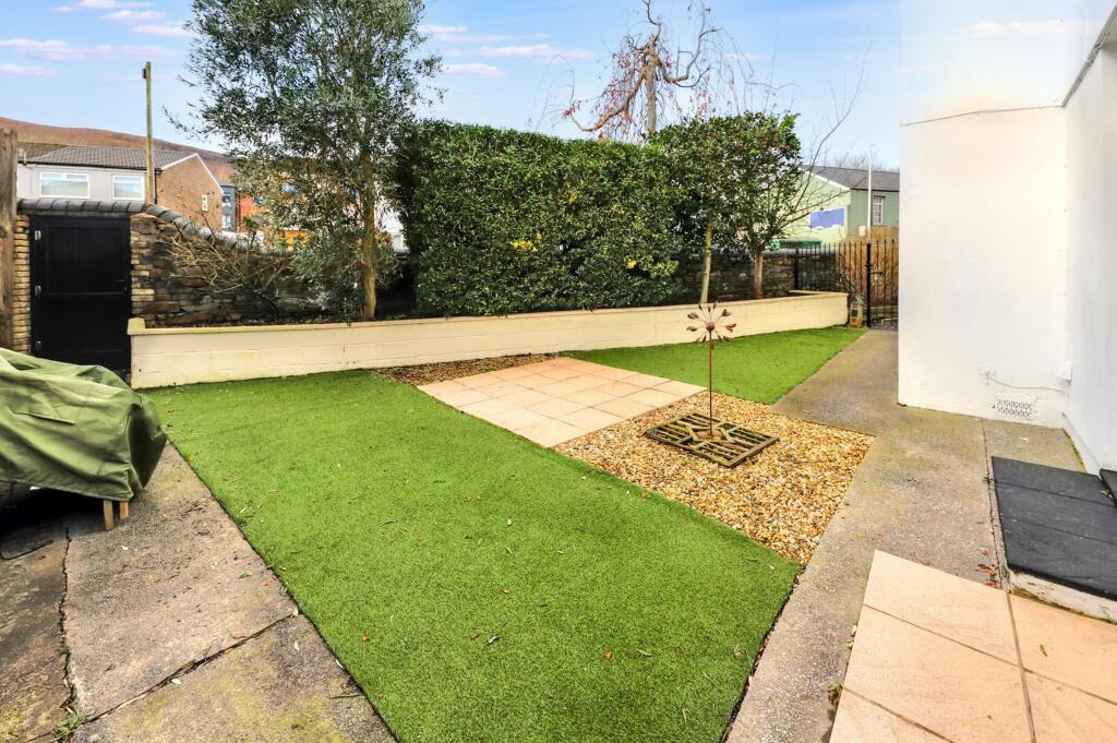 Additional property image - Ty'r Heol, Aberaman, Aberdare