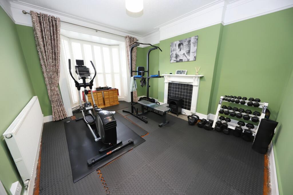 Additional property image - Ty'r Heol, Aberaman, Aberdare