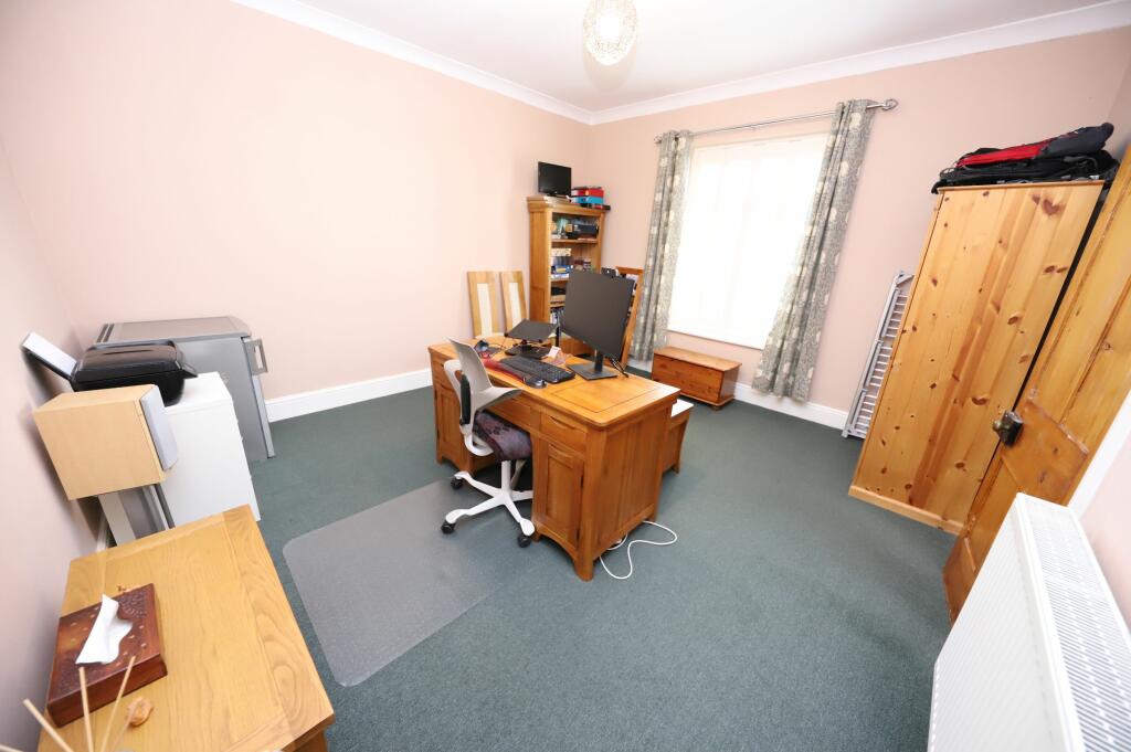 Additional property image - Ty'r Heol, Aberaman, Aberdare