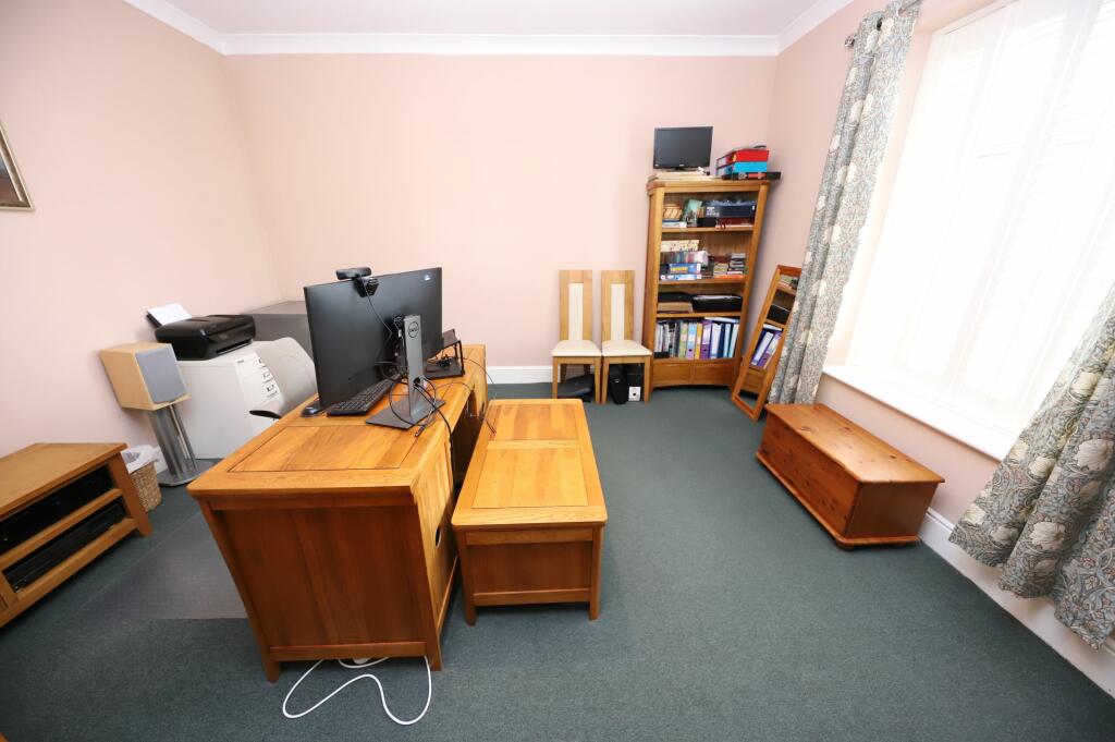 Additional property image - Ty'r Heol, Aberaman, Aberdare