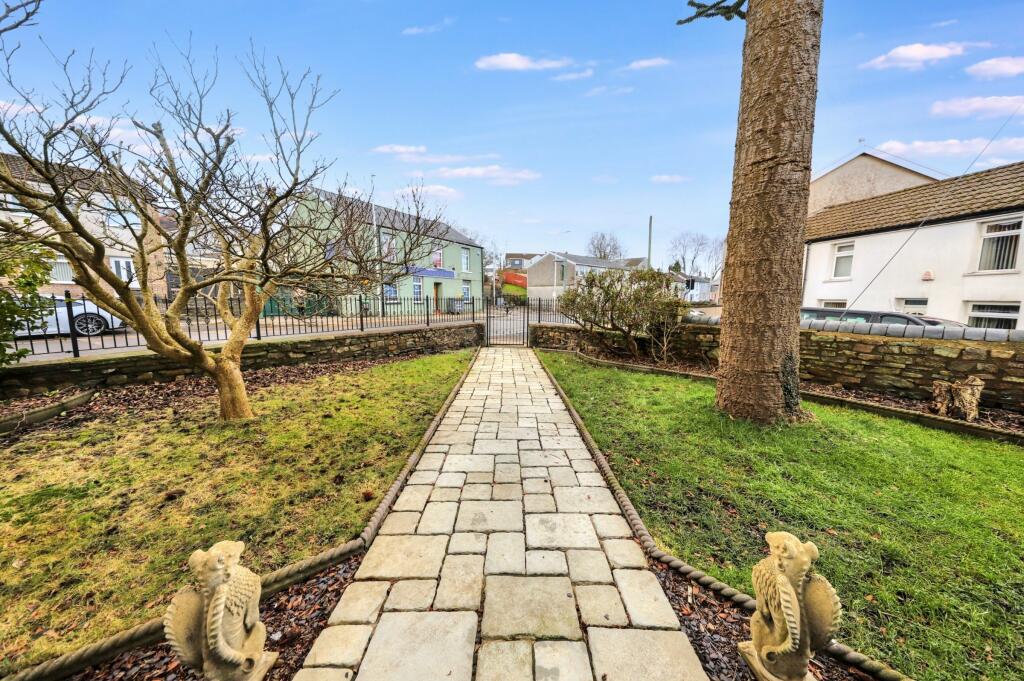 Additional property image - Ty'r Heol, Aberaman, Aberdare