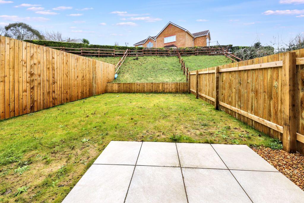 Additional property image - 1 Rowan Tree Close, Cwmbach, Aberdare
