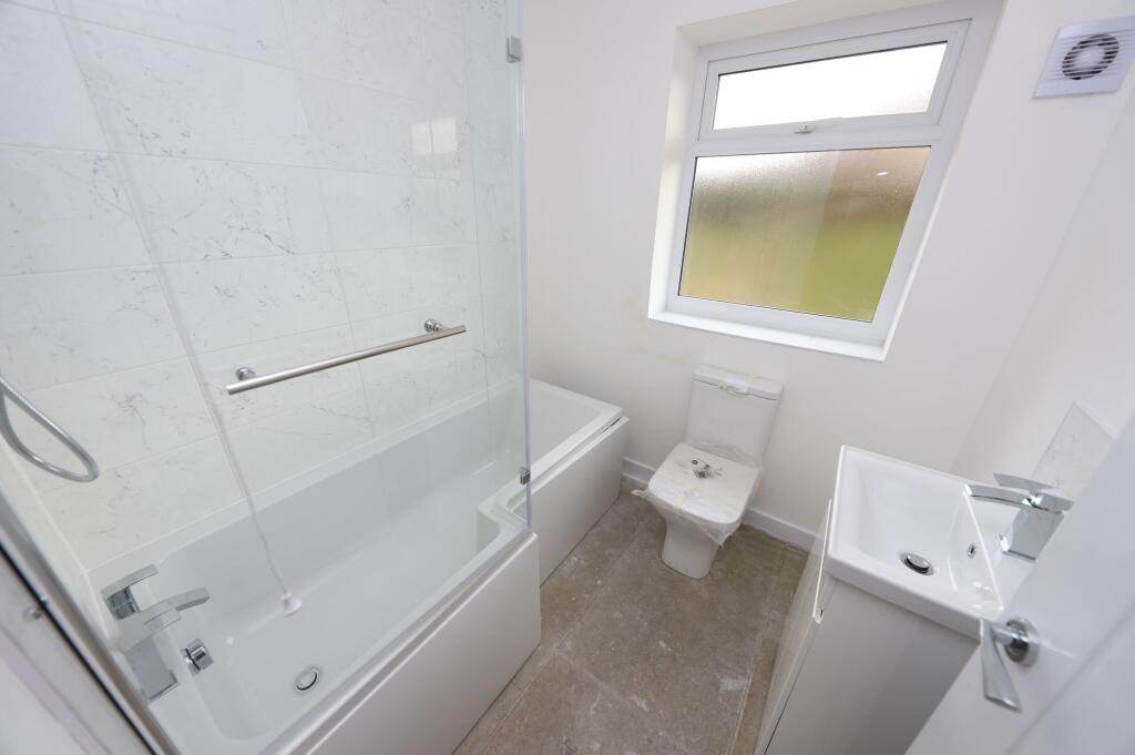 Additional property image - 1 Rowan Tree Close, Cwmbach, Aberdare