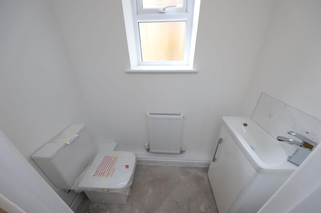 Additional property image - 1 Rowan Tree Close, Cwmbach, Aberdare