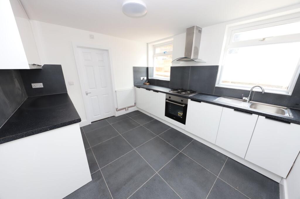 Additional property image - Ynysllwyd Street, Aberdare