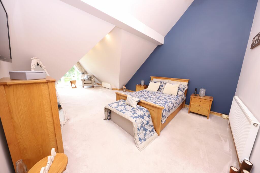 Additional property image - Noddfa, Little Row, Aberdare