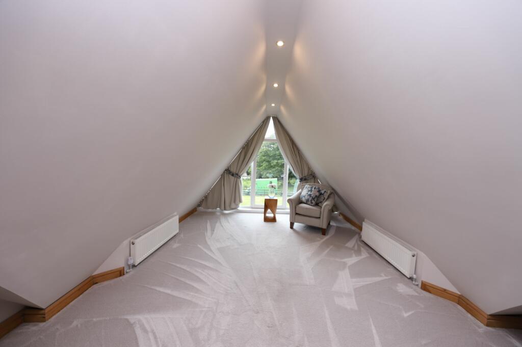 Additional property image - Noddfa, Little Row, Aberdare