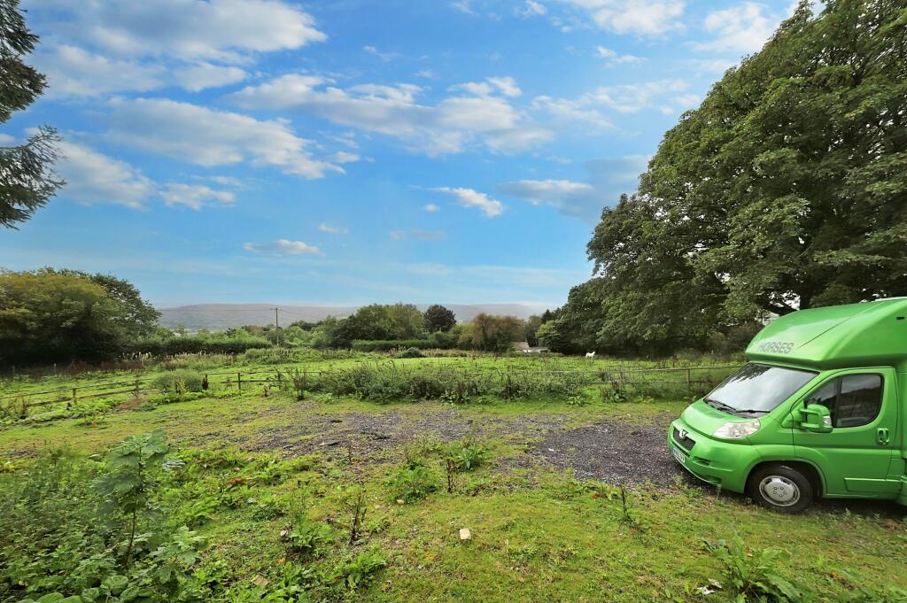 Additional property image - Noddfa, Little Row, Aberdare