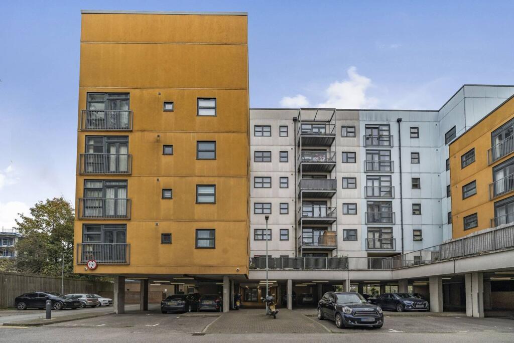 Main image of property: Maltings Close, Tower Hamlets, London, E3