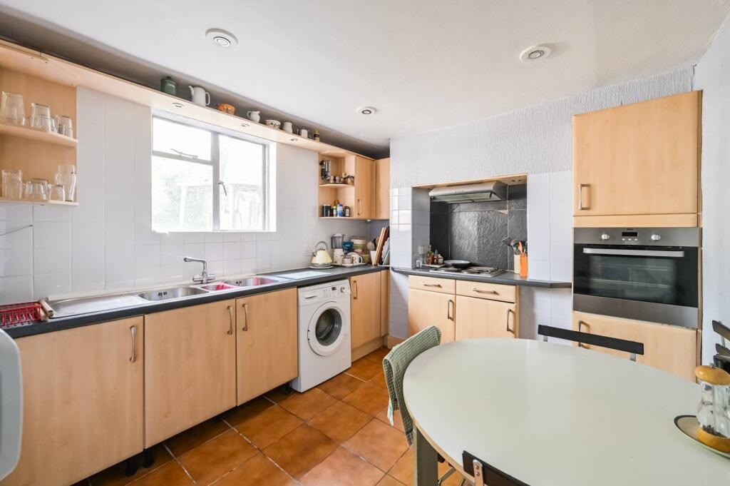 Main image of property: Harley Grove, E3, Bow, London, E3