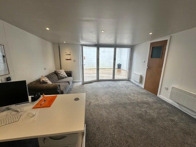 Additional property image - 4, Ash Street, Northwich, Cheshire, CW9