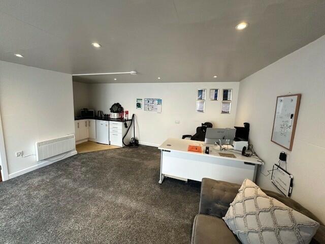 Additional property image - 4, Ash Street, Northwich, Cheshire, CW9