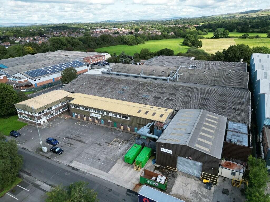 Warehouse for sale in Second Avenue, Poynton Industrial Estate, SK12