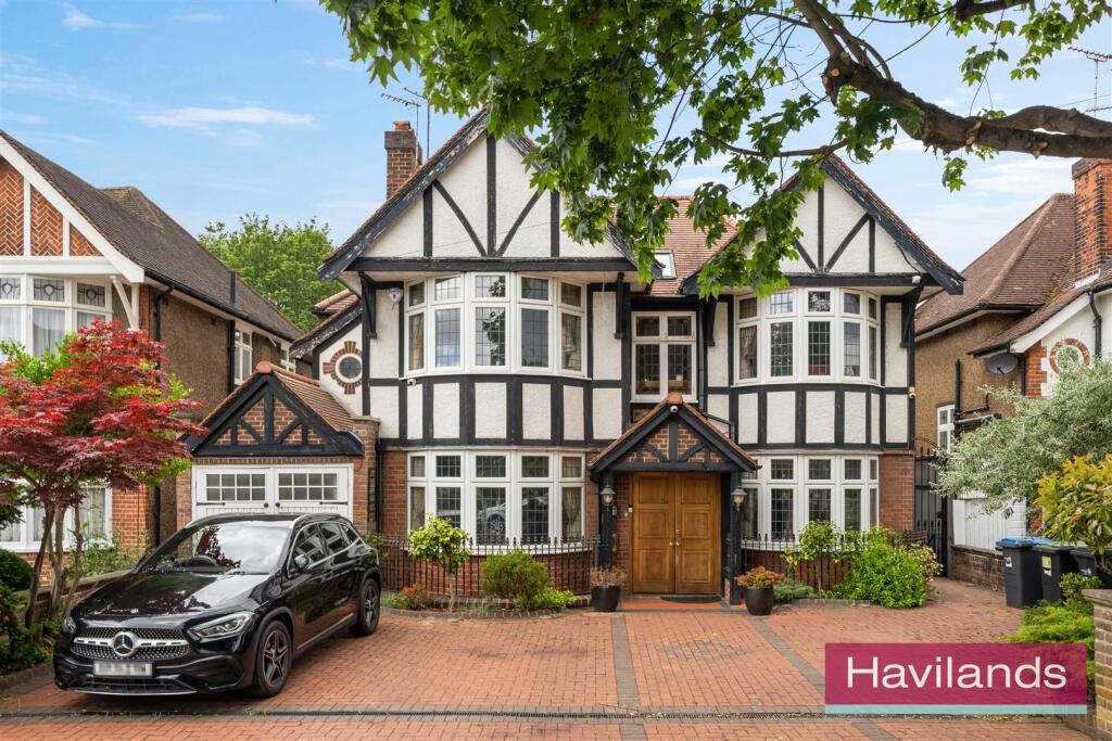 Main image of property: The Chine, London