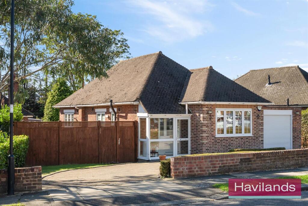 Main image of property: Oakwood Crescent, London