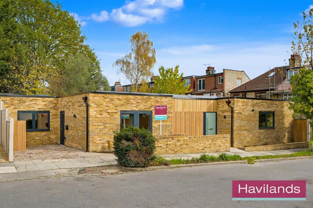 Main image of property: Beechdale, London