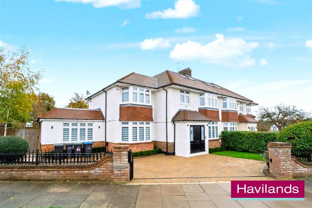 Main image of property: Cranleigh Gardens, London