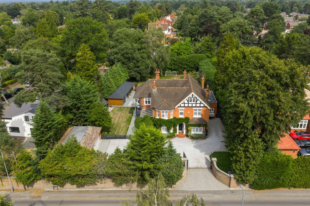 Main image of property: Dukes Ride, Crowthorne, RG45