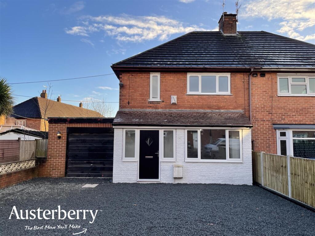 Main image of property: Emsworth Road, Blurton, Stoke-On-Trent, Staffordshire, ST3 3EW